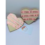 Koszorúslány csuklódísz- TEAM TRIBE GUMIS LÁNYBÚCSÚS KARKÖTŐ ( 6 DARAB)