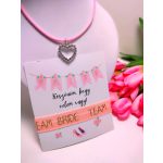 koszorúslányoknak- lánybúcsú szett -  rózsaszín szív nyaklánc, bride team gumikarkötő és  lánybúcsús kísérőkártya