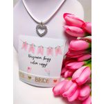 mennyasszony szett - lánybúcsúra- fehér szív nyaklánc, bride gumikarkötő és  lánybúcsús kísérőkártya